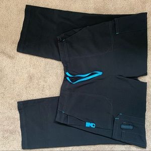 Carhartt Women’s Scrub Bottoms